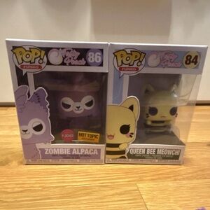 Funko Zombie Alpaca & Queen Bee Meowchi Pop! Vinyl Tasty Peach Hot Topic